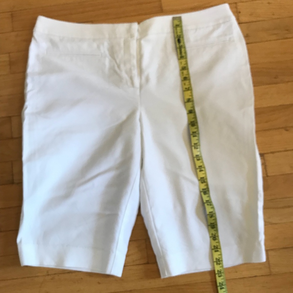 White Bermuda shorts
